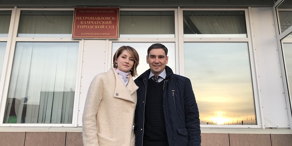 Sergey Ledenyov e sua esposa