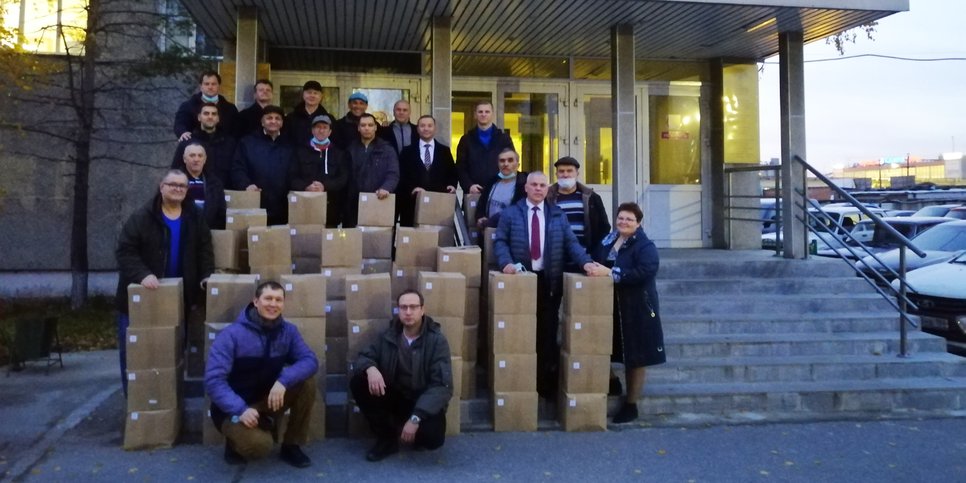 En la foto: Los acusados en el caso de alto perfil en Surgut recibieron copias de la acusación, 4 cajas cada uno. Septiembre 2021