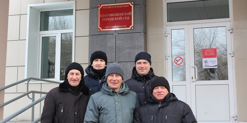 En la foto: Adam Svarichevskiy, Anton Olshevsky, Sergey Afanasyev, Sergey Kardakov y Sergey Ermilov