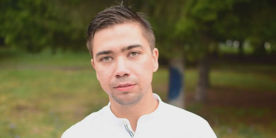 다닐 수보로프(Danil Suvorov)는 재판 전 구치소에서 화상 회의를 통해 항소심에 참여합니다