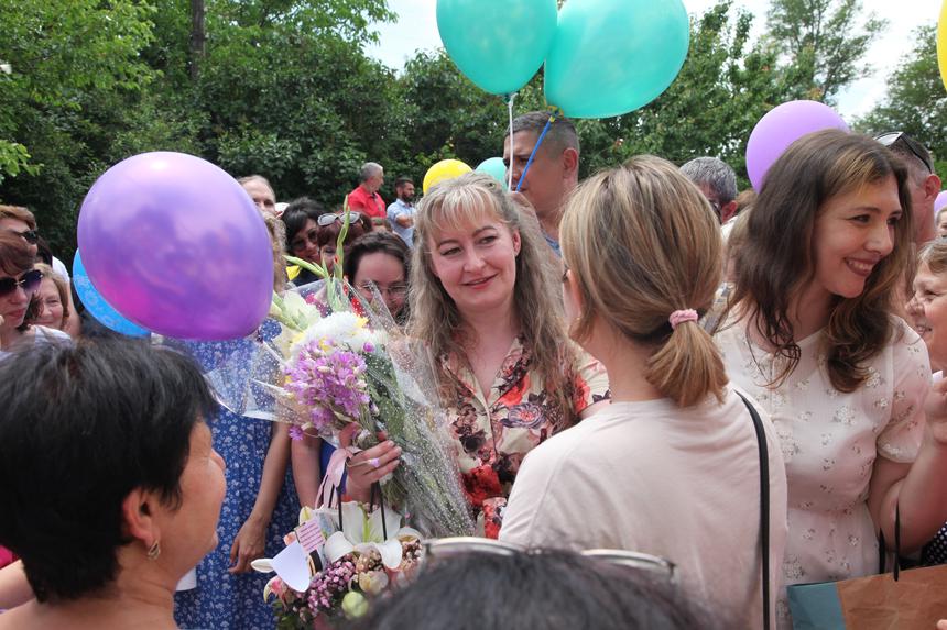 Olga Ivanova's friends welcome her after her release