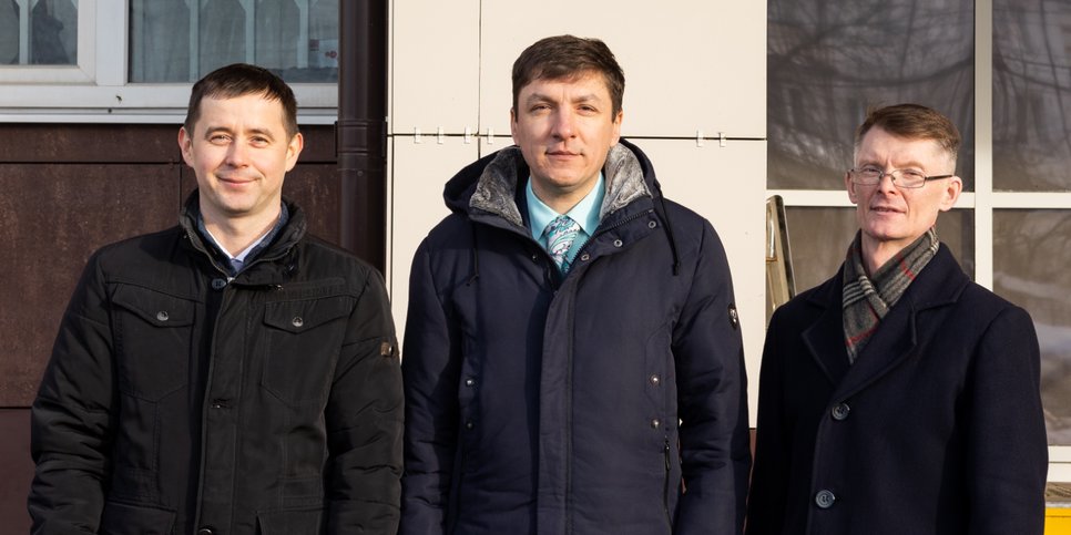 Aleksandr Kutin, Maksim Derendyaev y Sergey Ashikhmin, marzo de 2024