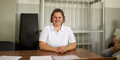 Vasilina Penslaya, ihr Ehemann Dmitriy und ihre Mutter Yelena Rumyantseva, 31. Juli 2025